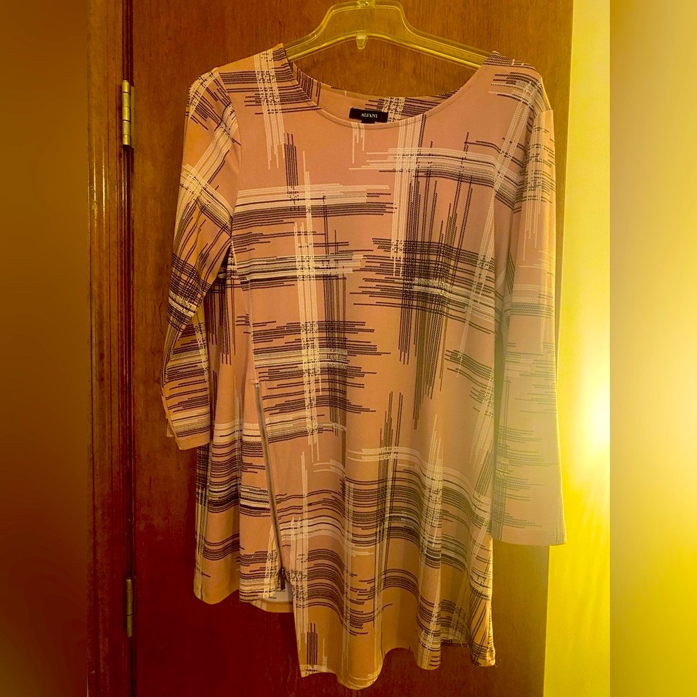 Pink, patterned Alfani long dress shirt